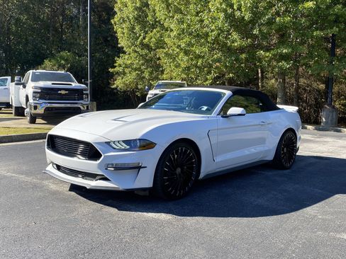 Used 2020 Ford Mustang GT Premium w/ Equipment Group 401A image 5