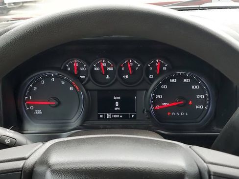 Used 2019 Chevrolet Silverado 1500 Custom Trail Boss w/ Custom Convenience Package AWD/4WD image 29