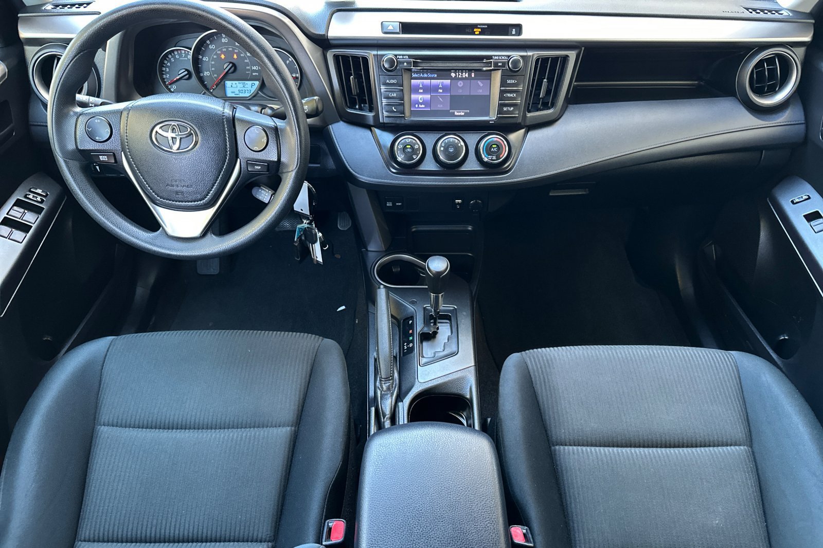 Used 2016 Toyota RAV4 LE FWD image 13
