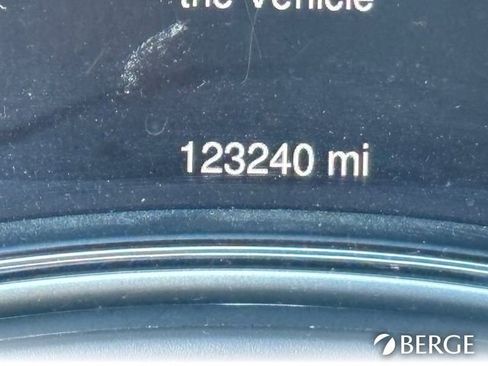 Used 2015 Jeep Grand Cherokee Altitude image 32