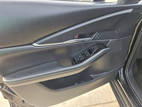 Used 2025 MAZDA CX-30 AWD 2.5 S w/ Preferred Package image 13