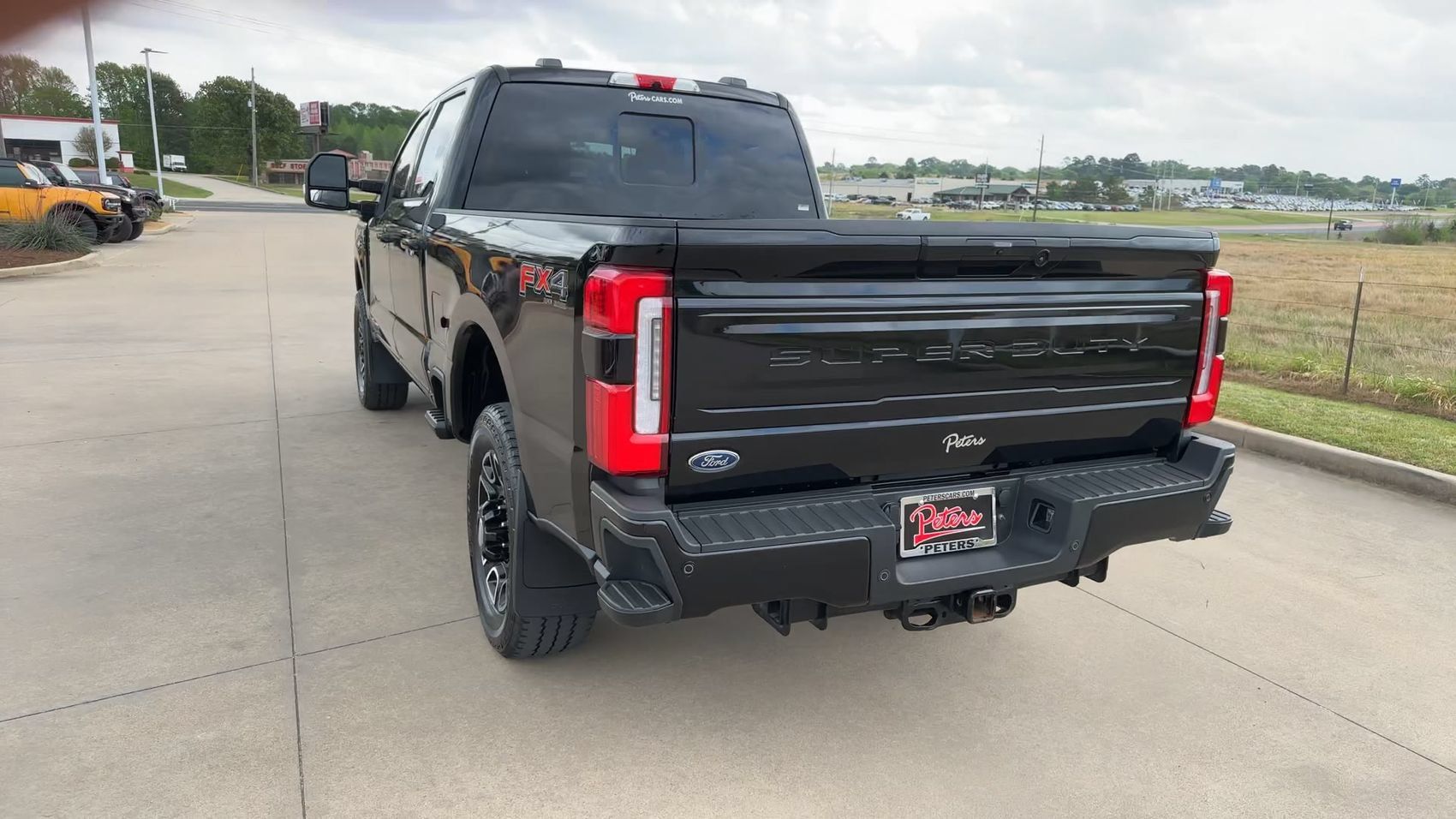 Used 2025 Ford F350 Platinum AWD/4WD image 7