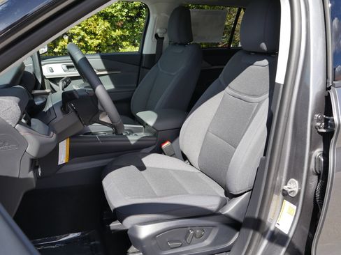 New 2026 Ford Explorer Active image 36