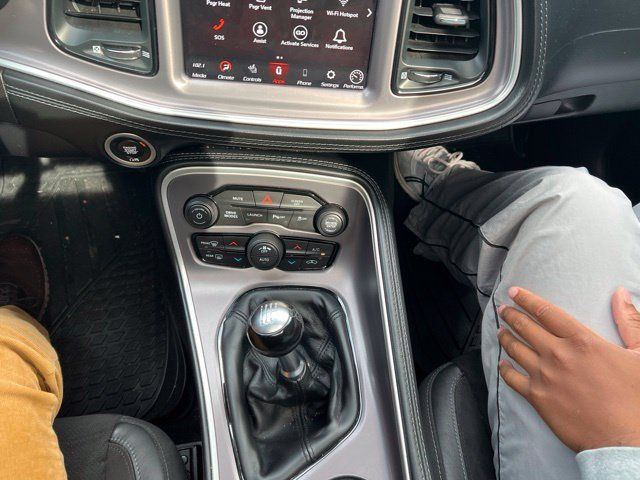 Used 2022 Dodge Challenger R/T Scat Pack w/ Dynamics Package RWD image 20