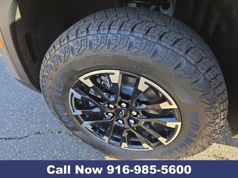 New 2026 Chevrolet Traverse Z71 w/ Driver Confidence Package image 37