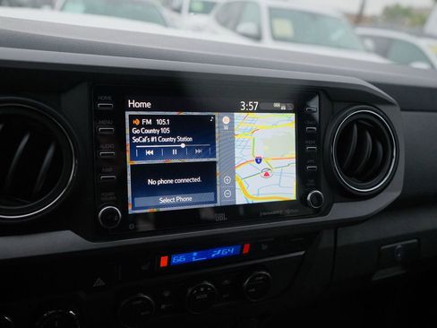 Used 2020 Toyota Tacoma TRD Sport image 21