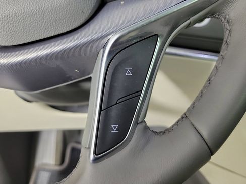 Used 2020 Cadillac XT5 Premium Luxury FWD image 25