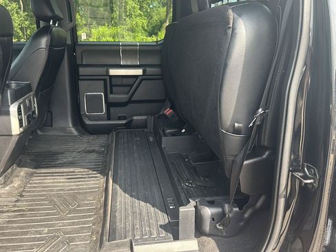 Used 2021 Ford F250 Lariat w/ Lariat Value Package AWD/4WD image 10