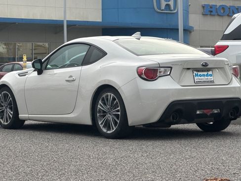 Used 2016 Subaru BRZ Premium image 3