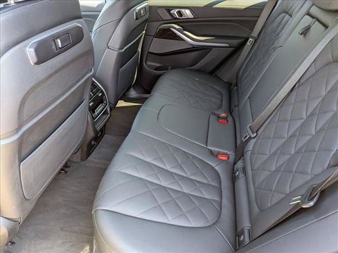 Used 2026 BMW X5 xDrive50e AWD/4WD image 21