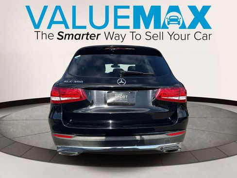 Used 2018 Mercedes-Benz GLC 300 image 4