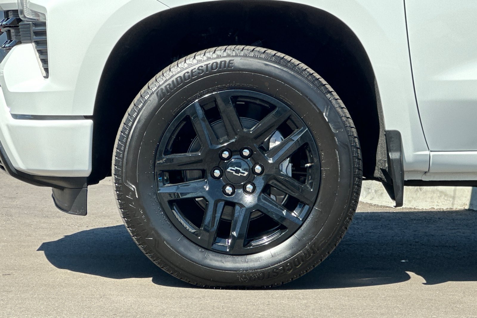 New 2026 Chevrolet Silverado 1500 RST w/ Convenience Package II AWD/4WD image 25