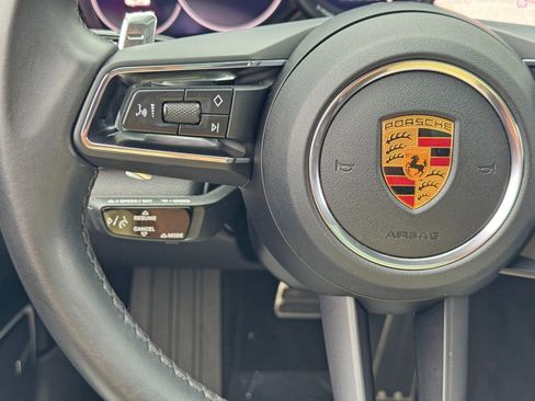 Used 2022 Porsche Panamera 4 image 23