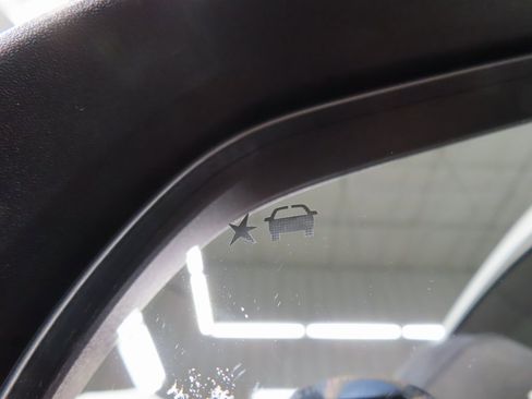 Used 2024 GMC Acadia Denali image 70