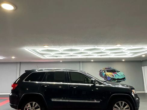 Used 2013 Jeep Grand Cherokee Laredo image 7