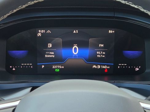 Certified 2024 Volkswagen Taos SE AWD/4WD image 27
