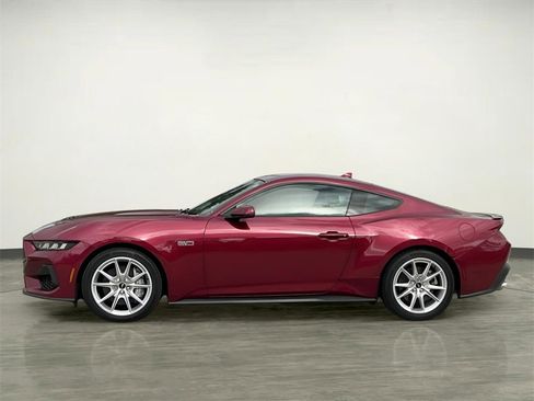 Certified 2025 Ford Mustang GT Premium image 4