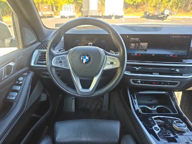 Used 2023 BMW X7 xDrive40i w/ Executive Package AWD/4WD image 14