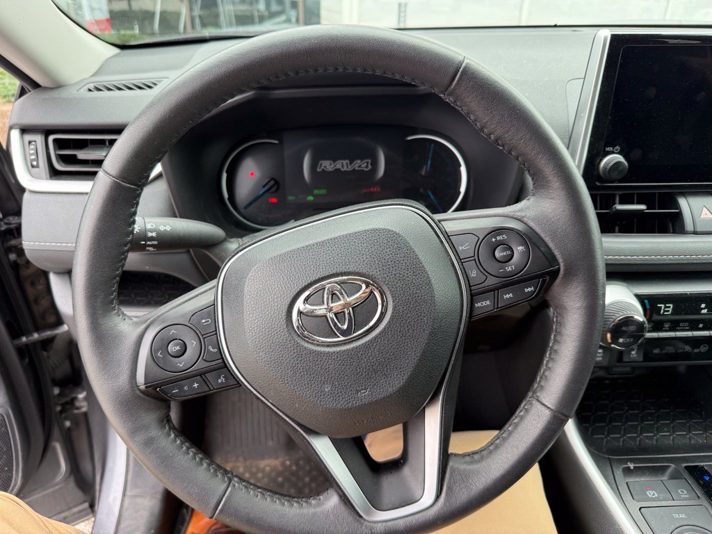 Used 2024 Toyota RAV4 XLE w/ Convenience Package AWD/4WD image 8