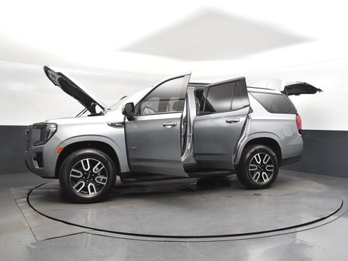 Used 2024 GMC Yukon AT4 image 48