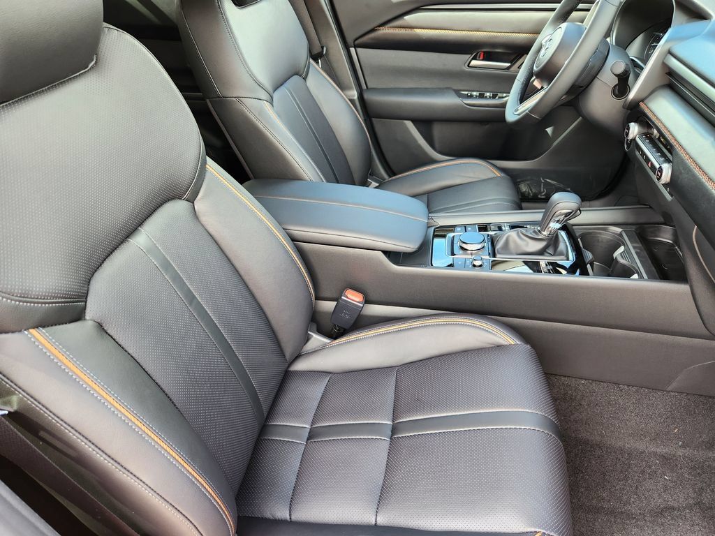New 2026 MAZDA CX-50 AWD 2.5 S w/ Cargo Package image 5