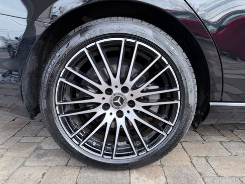 Used 2024 Mercedes-Benz C 300 Sedan image 55
