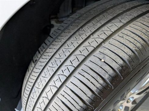 Used 2024 Genesis GV80 2.5T image 16