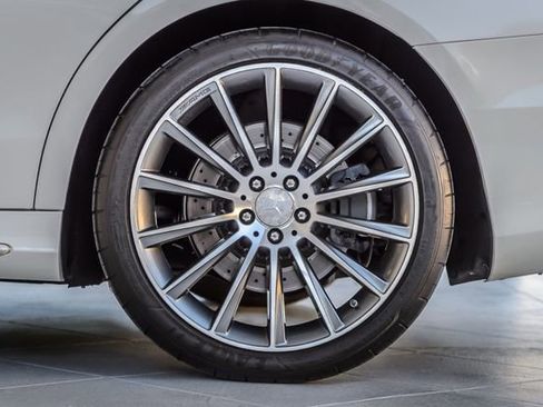 Used 2016 Mercedes-Benz S 550 Sedan image 14