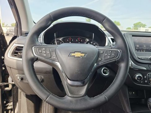 Used 2023 Chevrolet Equinox LT FWD image 10