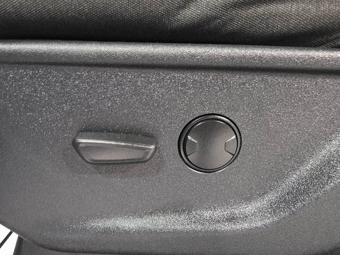 Used 2022 Ford F150 XLT w/ Equipment Group 301A Mid AWD/4WD image 20