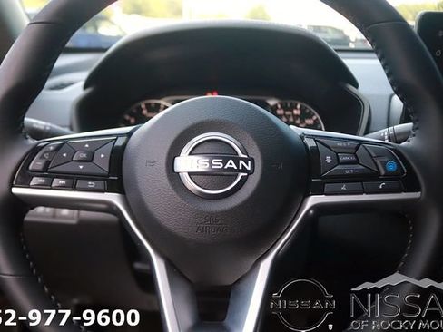 Certified 2025 Nissan Altima 2.5 SV w/ SV Premium Package FWD image 14