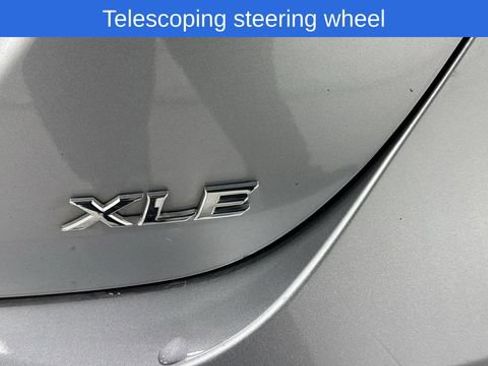 Used 2019 Toyota Camry L image 33