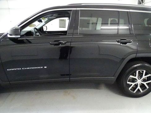 Certified 2023 Jeep Grand Cherokee L Limited w/ Luxury Tech Group II AWD/4WD image 20