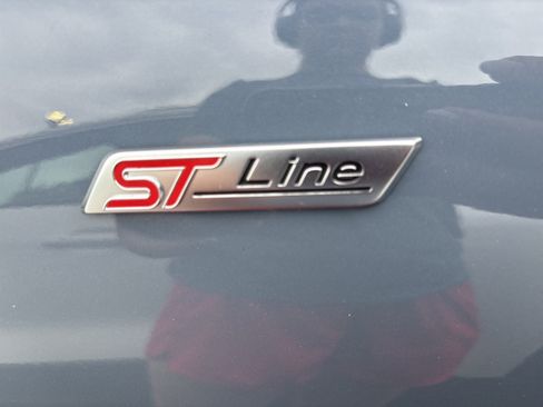 Used 2024 Ford Escape ST-Line Select w/ Tech Pack #2 AWD/4WD image 4