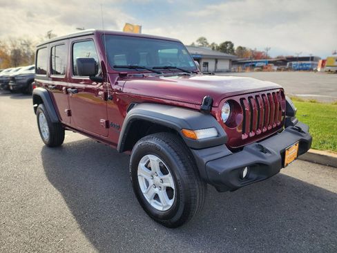 Used 2021 Jeep Wrangler Unlimited Sport image 23