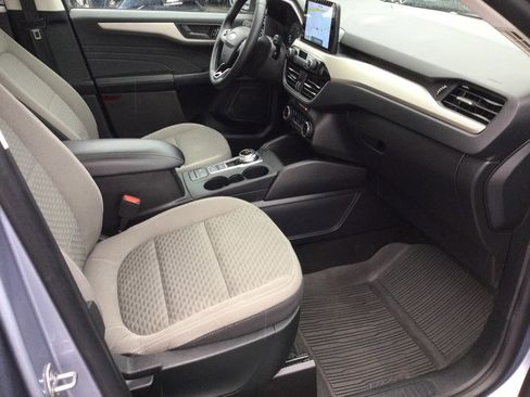 Used 2022 Ford Escape SE w/ Convenience Package image 24