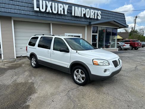 Used 2006 Pontiac Montana SV6 w/ Convenience Package FWD image 2