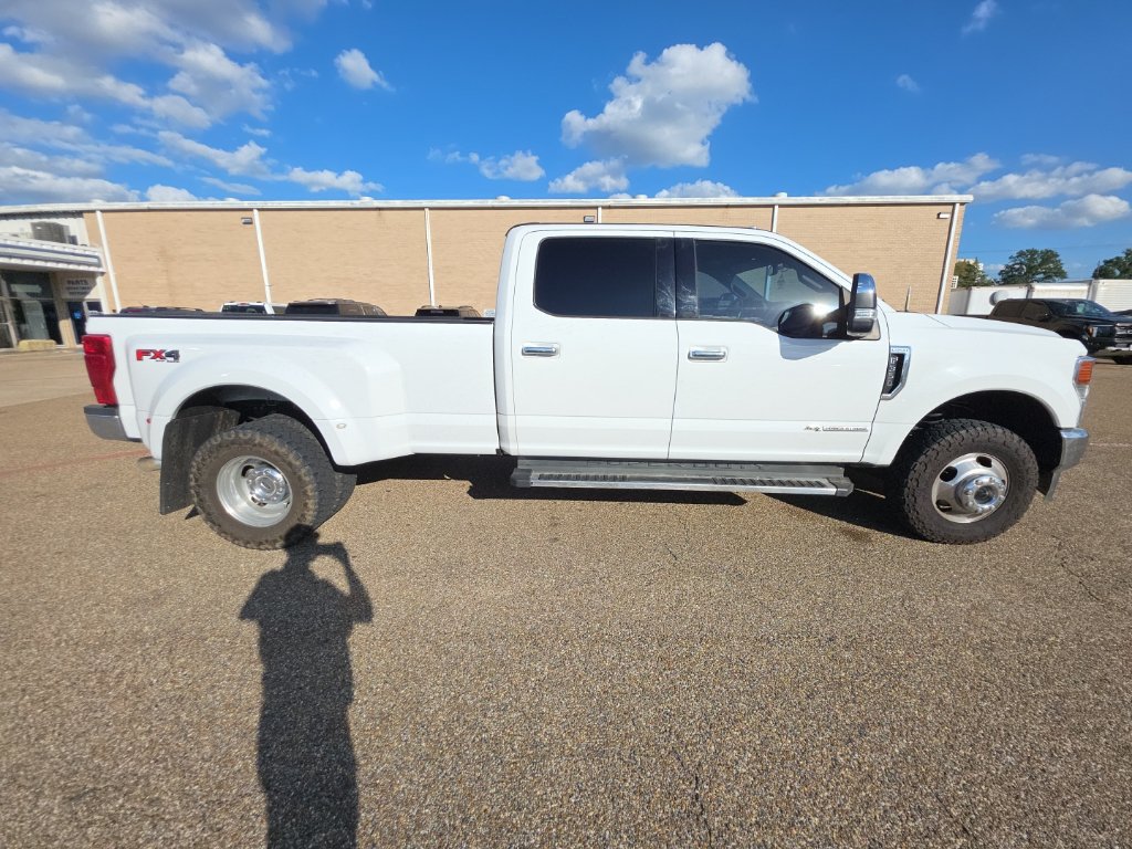 Used 2022 Ford F350 Lariat w/ Chrome Package AWD/4WD image 14