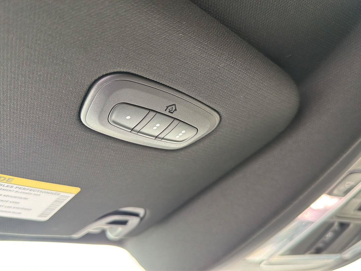 Used 2019 RAM 1500 Laramie w/ Sport Appearance Package AWD/4WD image 31
