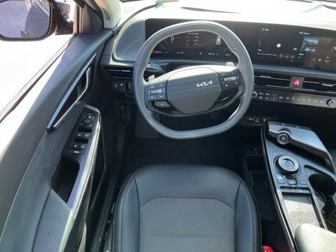 Used 2025 Kia EV6 Light RWD image 14