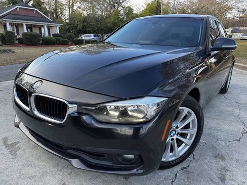 Used 2016 BMW 320i Sedan image 1