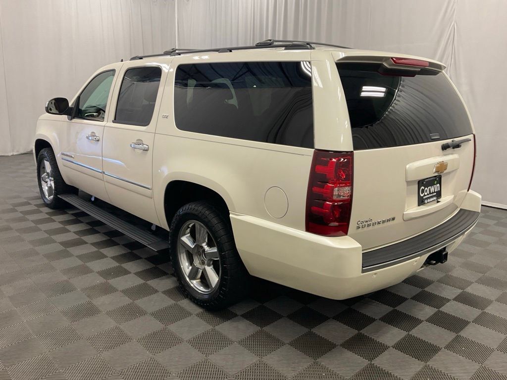 Used 2013 Chevrolet Suburban LTZ AWD/4WD image 17
