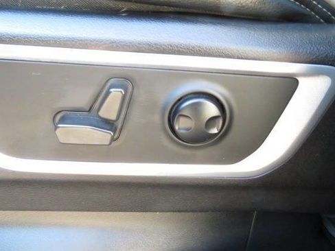 Used 2022 RAM 1500 Laramie image 13