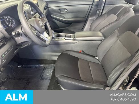 Used 2024 Nissan Sentra SV FWD image 12