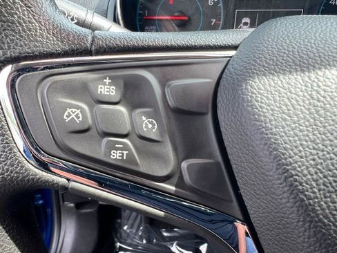 Used 2018 Chevrolet Cruze LT w/ Convenience Package FWD image 22