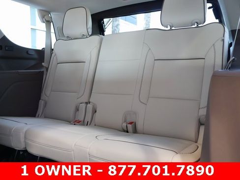 Used 2021 GMC Yukon Denali image 13