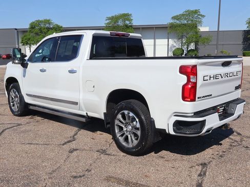 Used 2024 Chevrolet Silverado 1500 High Country w/ Max Trailering Package AWD/4WD image 14