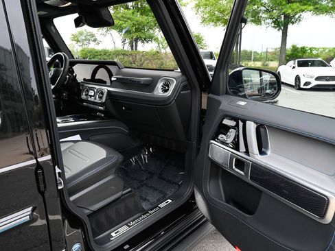 Used 2025 Mercedes-Benz G 580 w/ EQ Technology image 53