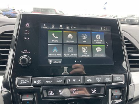 Used 2024 Honda Odyssey EX-L image 16