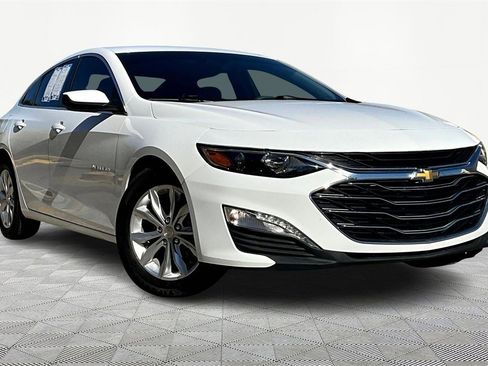 Used 2020 Chevrolet Malibu LT image 12